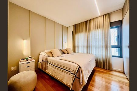 Apartamento à venda com 3 quartos, 156m² em Paraíso, São Paulo