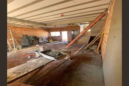 Casa à venda com 3 quartos, 110m² em Campestre, Santo André