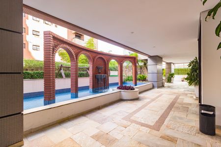 Apartamento à venda com 96m², 3 quartos e 2 vagas Apartamento à venda com 96m², 3 quartos e 2 vagasÁrea comum