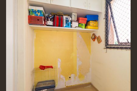 Apartamento à venda com 96m², 3 quartos e 2 vagas Apartamento à venda com 96m², 3 quartos e 2 vagasQuarto - Área de Serviço