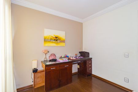 Apartamento à venda com 96m², 3 quartos e 2 vagas Apartamento à venda com 96m², 3 quartos e 2 vagasQuarto 1