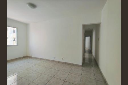 Sala de apartamento para alugar com 3 quartos, 75m² em Grajaú, Rio de Janeiro