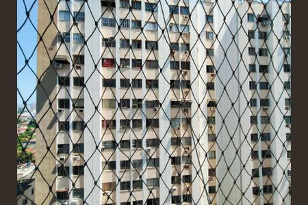 Apartamento para alugar com 75m², 3 quartos e 1 vagaÁrea de Serviço