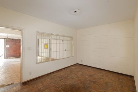 Casa para alugar com 190m², 3 quartos e 2 vagasSala