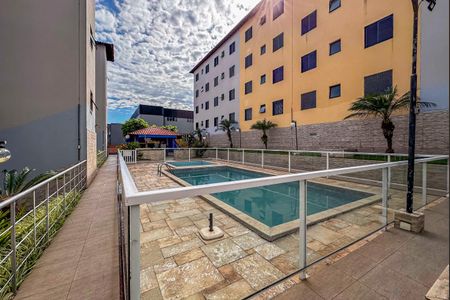 Apartamento para alugar com 61m², 2 quartos e 1 vaga Apartamento para alugar com 61m², 2 quartos e 1 vagaÁrea comum - Piscina