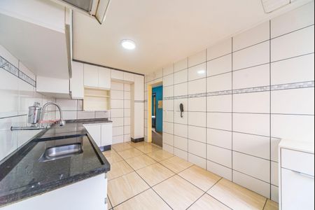 Apartamento para alugar com 61m², 2 quartos e 1 vaga Apartamento para alugar com 61m², 2 quartos e 1 vagaCozinha