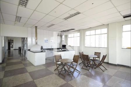 Apartamento à venda com 50m², 2 quartos e 1 vagaSalão de Festas e Churrasqueira