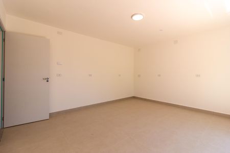 Casa à venda com 165m², 4 quartos e 2 vagas Casa à venda com 165m², 4 quartos e 2 vagasCozinha