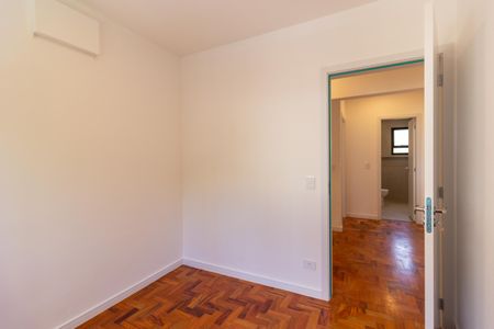 Casa à venda com 165m², 4 quartos e 2 vagas Casa à venda com 165m², 4 quartos e 2 vagasQuarto 2