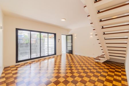 Sala de casa à venda com 3 quartos, 165m² em Jardim Vera Cruz, São Paulo