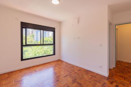 Casa à venda com 165m², 4 quartos e 2 vagas Casa à venda com 165m², 4 quartos e 2 vagasSuíte