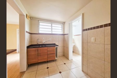 Cozinha de apartamento à venda com 2 quartos, 70m² em Santana, Porto Alegre