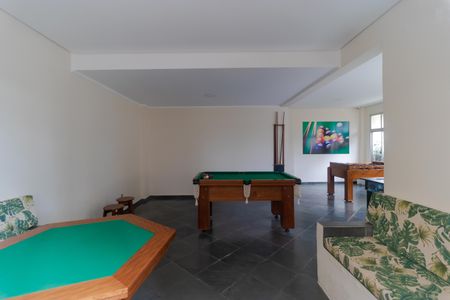 Apartamento à venda com 105m², 3 quartos e 1 vagaÁrea comum - Salão de jogos