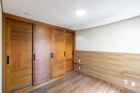 Apartamento à venda com 105m², 3 quartos e 1 vagaSuíte