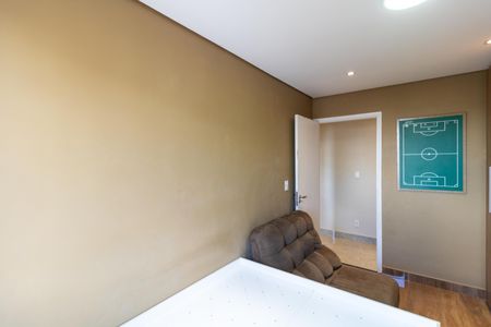 Apartamento à venda com 105m², 3 quartos e 1 vagaQuarto 02