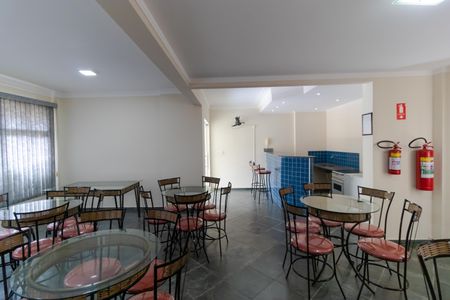 Apartamento à venda com 105m², 3 quartos e 1 vagaÁrea comum - Salão de festas