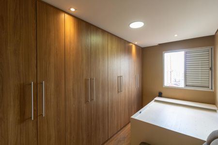 Apartamento à venda com 105m², 3 quartos e 1 vagaQuarto 02