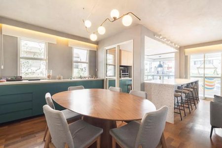 Apartamento à venda com 3 quartos, 178m² em Itaim Bibi, São Paulo