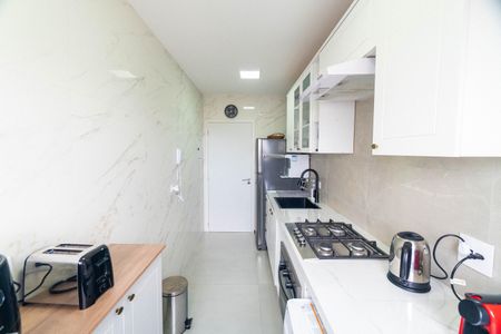 Apartamento à venda com 64m², 2 quartos e 1 vagaCozinha e Área de Serviço