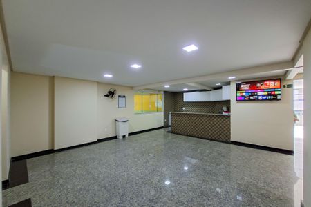 Apartamento para alugar com 100m², 2 quartos e 1 vaga Apartamento para alugar com 100m², 2 quartos e 1 vagaÁrea comum - Salão de festas