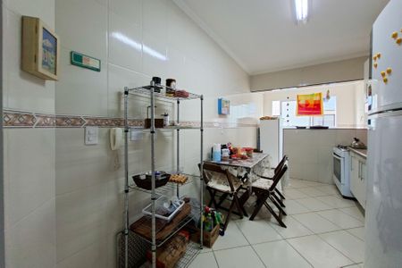 Apartamento para alugar com 100m², 2 quartos e 1 vaga Apartamento para alugar com 100m², 2 quartos e 1 vagaCozinha