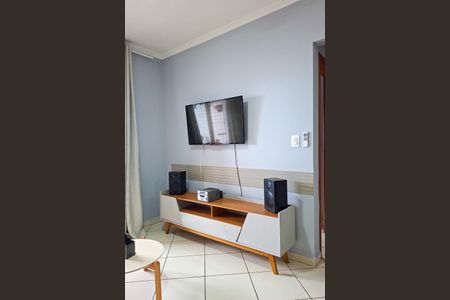 Apartamento para alugar com 100m², 2 quartos e 1 vaga Apartamento para alugar com 100m², 2 quartos e 1 vagaSala