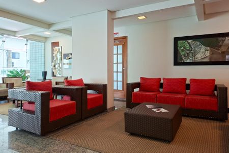 Apartamento para alugar com 100m², 2 quartos e 1 vaga Apartamento para alugar com 100m², 2 quartos e 1 vagaHall de entrada