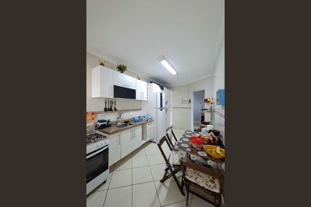 Apartamento para alugar com 100m², 2 quartos e 1 vaga Apartamento para alugar com 100m², 2 quartos e 1 vagaCozinha