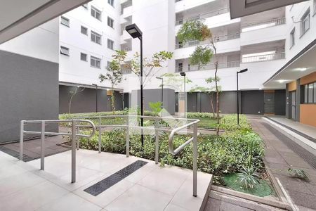 Apartamento para alugar com 58m², 2 quartos e sem vagaÁrea comum