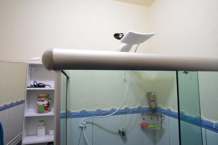 Casa de condomínio à venda com 250m², 3 quartos e 2 vagasBanheiro Social