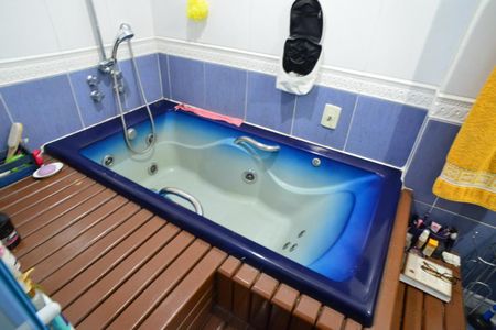 Casa de condomínio à venda com 250m², 3 quartos e 2 vagasBanheiro Suíte