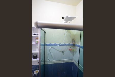 Casa de condomínio à venda com 250m², 3 quartos e 2 vagasBanheiro Social