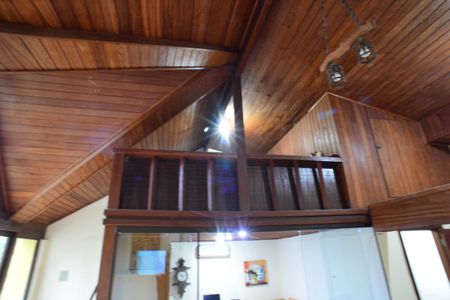 Casa de condomínio à venda com 250m², 3 quartos e 2 vagasMezanino