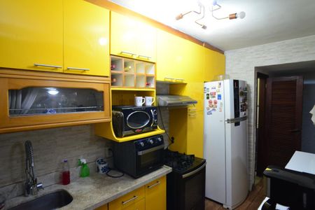 Cozinha de casa de condomínio à venda com 3 quartos, 250m² em Barra da Tijuca, Rio de Janeiro