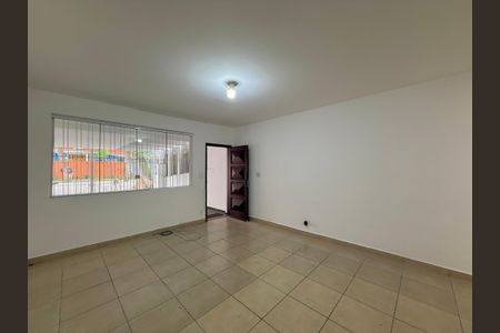 Casa para alugar com 137m², 3 quartos e 2 vagasSala