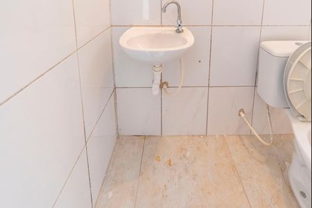 Casa para alugar com 70m², 2 quartos e sem vagaBanheiro do Quarto 2