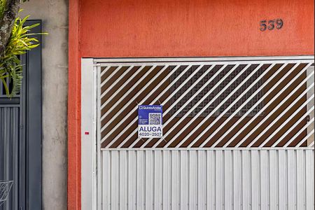 Casa para alugar com 70m², 2 quartos e sem vagaPlaca Instalada na Fachada