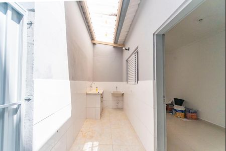 Casa para alugar com 70m², 2 quartos e sem vagaÁrea de Serviço e Quintal