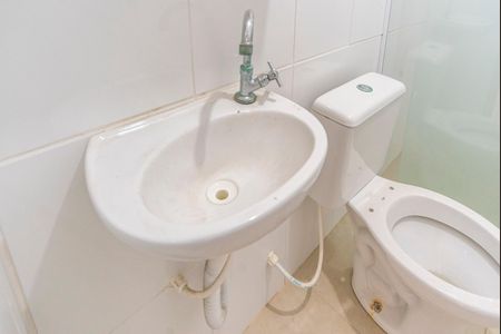 Casa para alugar com 70m², 2 quartos e sem vagaBanheiro