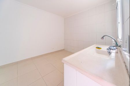 Casa para alugar com 70m², 2 quartos e sem vagaCozinha 