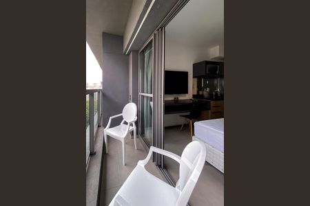 Studio para alugar com 27m², 0 quarto e sem vagaVaranda