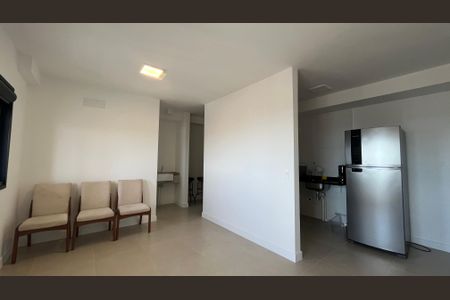Sala de apartamento para alugar com 1 quarto, 49m² em Centro, Campinas