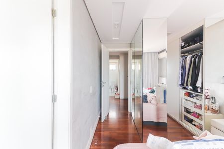 Apartamento para alugar com 233m², 3 quartos e 3 vagasQuarto 1 - Suíte 