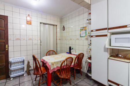 Casa para alugar com 220m², 4 quartos e 2 vagasCozinha