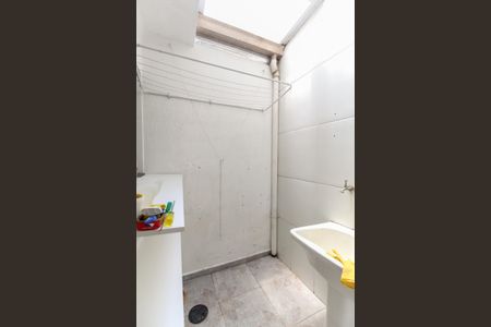 Casa de condomínio para alugar com 60m², 2 quartos e 1 vagaÁrea de Serviço