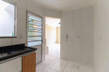 Casa de condomínio para alugar com 60m², 2 quartos e 1 vagaCozinha