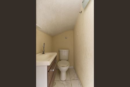 Casa de condomínio para alugar com 60m², 2 quartos e 1 vagaLavabo