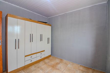Quarto de casa para alugar com 1 quarto, 64m² em Passo das Pedras, Porto Alegre