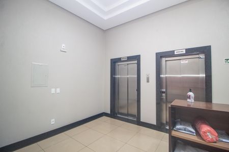 Apartamento para alugar com 70m², 2 quartos e 2 vagas Apartamento para alugar com 70m², 2 quartos e 2 vagasHall de entrada