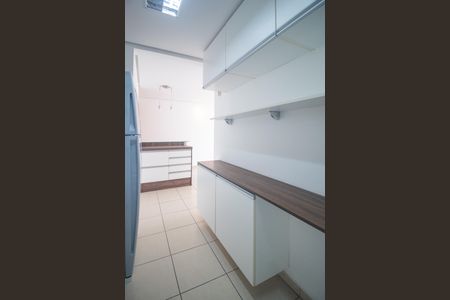 Apartamento para alugar com 70m², 2 quartos e 2 vagas Apartamento para alugar com 70m², 2 quartos e 2 vagasCozinha